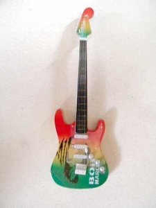Miniature Guitar Bob Marley