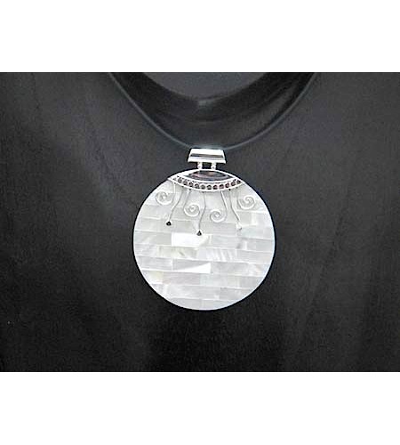 Bali Mop Shell Pendant Sterling Silver 925 From Manufacturer