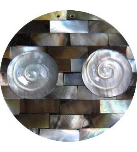 Bali Shell Pendant