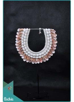wholesale Bali Tribal Necklace Shell Decorative On Stand Home Decor Interior, Home Decoration