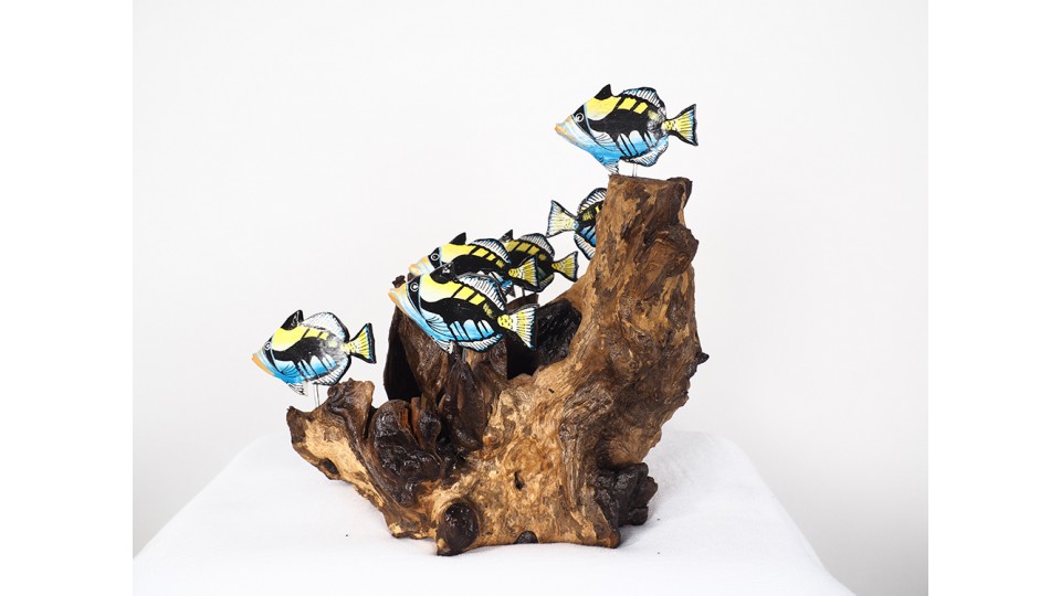 Driftwood Decoration With Small Fish Ornament