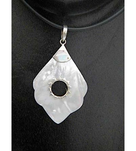 Mop Sea Shell Pendant With Sterling Silver Pendant 925 From Artisans
