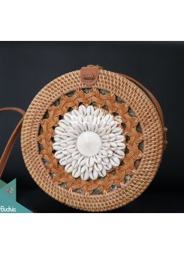 wholesale Natural Round Rattan Bag With Shell Ornament And Hand Woven, Fashion Bags