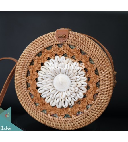 Natural Round Rattan Bag With Shell Ornament And Hand Woven