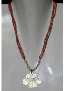 wholesale Necklace Bead Shell Carving Made in Indonesia, Costume Jewellery