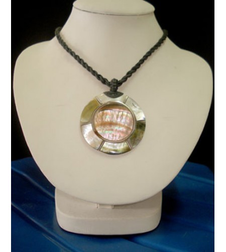 Necklace Pendant Seashell New!