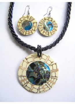 wholesale Necklace Seashell Pendant Set Manufacturer, Costume Jewellery