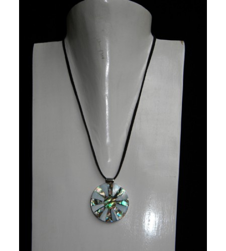 Necklace with Shell Pendant Stainless Factory