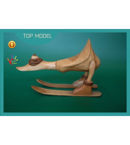 NEW! Factory Price Customized Natural Wood Duck, Wooden Duck, Bamboo Duck, Bamboo Root Duck,, Wooden Duck, Bamboo Duck, Bamboo Root Duck, on Skiing Interior Ornament