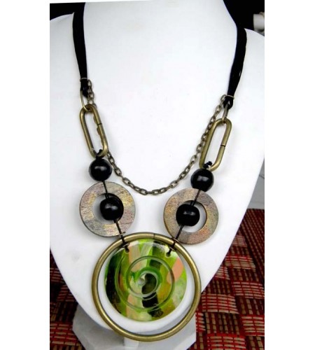 Painting Mop Shell Necklace For Sale