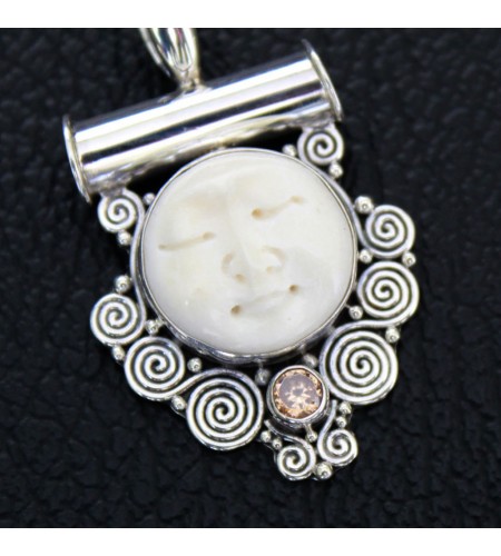 Wholesaler Moon Face Of Bone Carving Sterling Silver Pendant 925