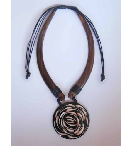 Wooden Choker Necklace Latest