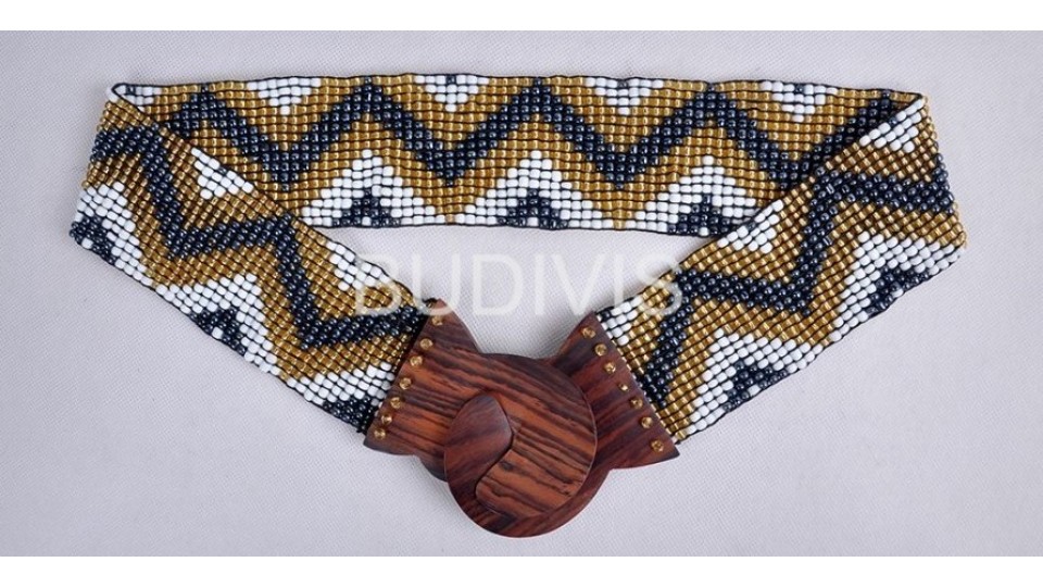 Wholesale Beaded Belts: A Trending Accessory for All Seasons