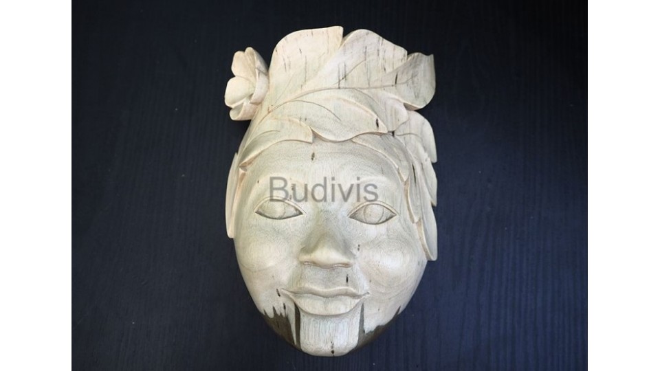 Elevate Your Space: The Allure of Bali Wholesale Wooden Masks and Their Unique Designs
