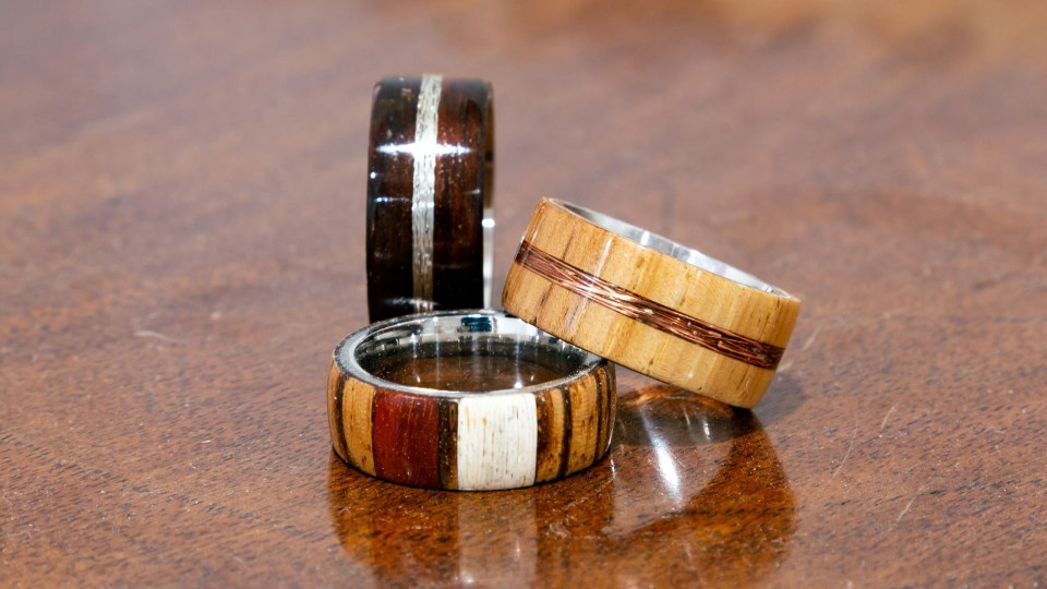 Keep Your Look Fresh with Affordable Wooden Jewelry