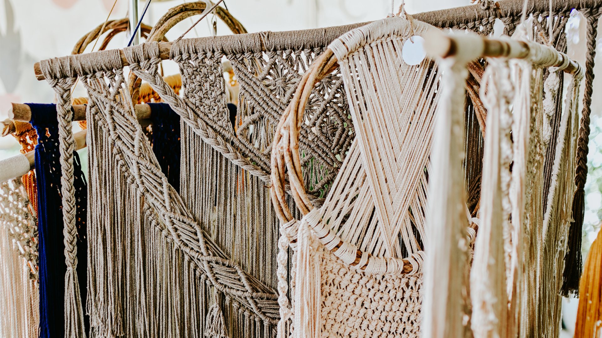 31 Macrame Wall Hangings to Try