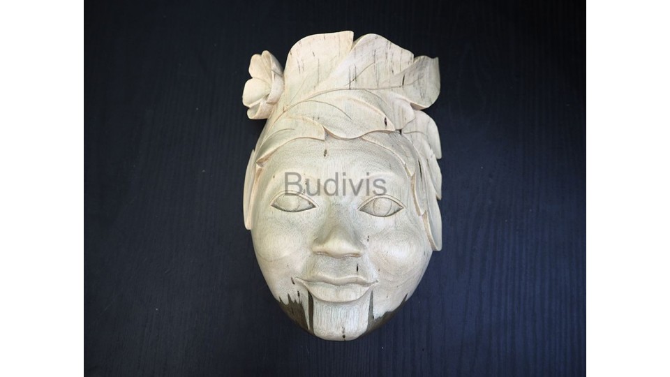 Wooden Mask Decoration