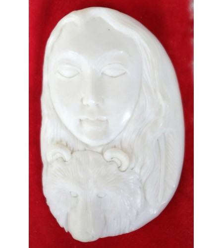 Factory Price Bali Bone Carved Pendant Spirit Model