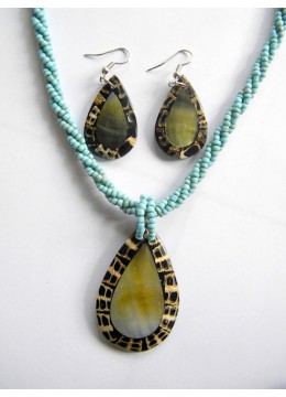 Image of Necklace Shell Pendant Set Wholesaler Costume Jewellery Source: CV.Budivis in Bali, Indonesia