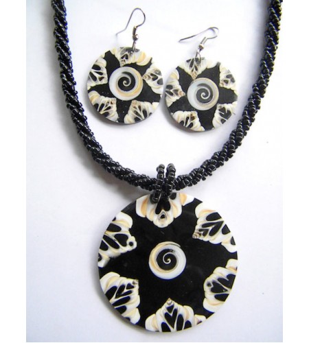 Necklace Seashell Pendant Set Bali