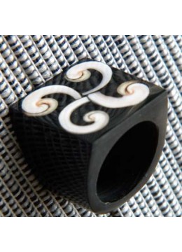Image of Ring Resin Mop Seashell Costume Jewellery Source: CV.Budivis in Bali, Indonesia