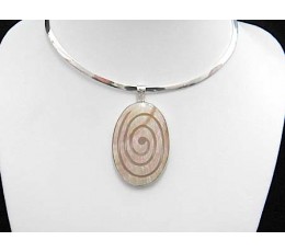 Image of Affordable Pendant Shell Carving Sterling Silver 925 Costume Jewellery Source: CV.Budivis in Bali, Indonesia