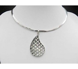 Image of Affordable Pendant Seashell Carving Sterling Silver 925 Costume Jewellery Source: CV.Budivis in Bali, Indonesia