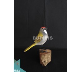 Image of Wholesale Figurine Realistic European Robin Wooden Birds Carving Hand Painted Garden Decor Home Decoration Source: CV.Budivis in Bali, Indonesia