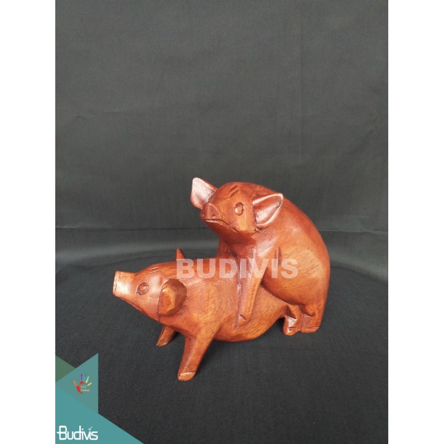 Animal Wood Carved Pig Making Love Manufacture