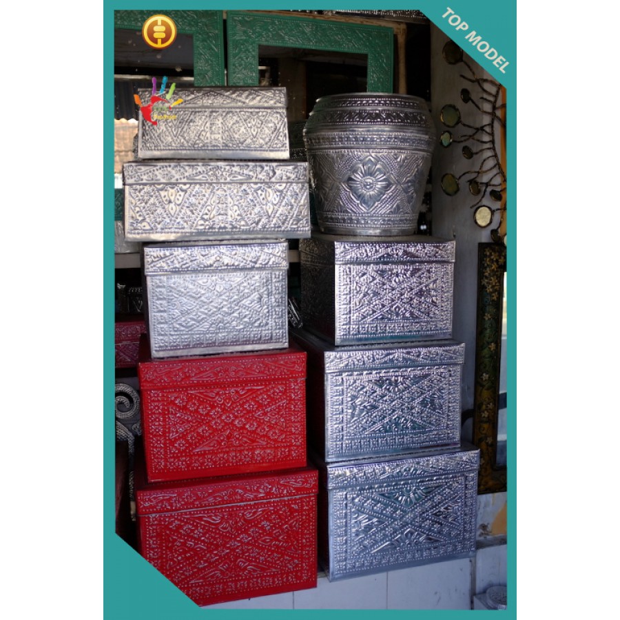 Top Model Aluminium Handmade Balinese Boxes