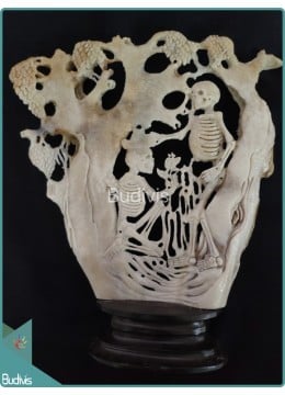 wholesale bali A Lovely Couple Skeleton Under The Tree Bone Carving Ornament, Home Decoration