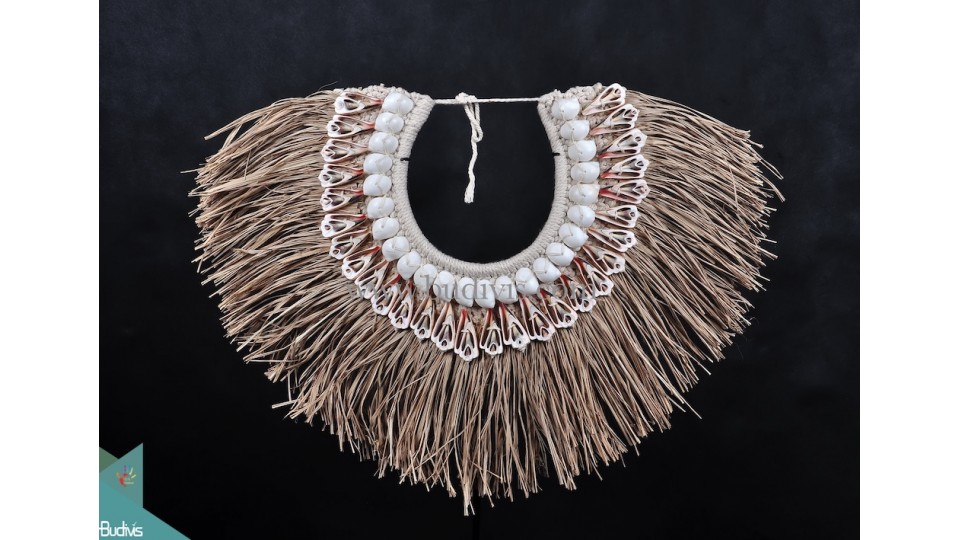 Natural Reed Primitive Shell Decoration Tribal Necklace Standing Interior