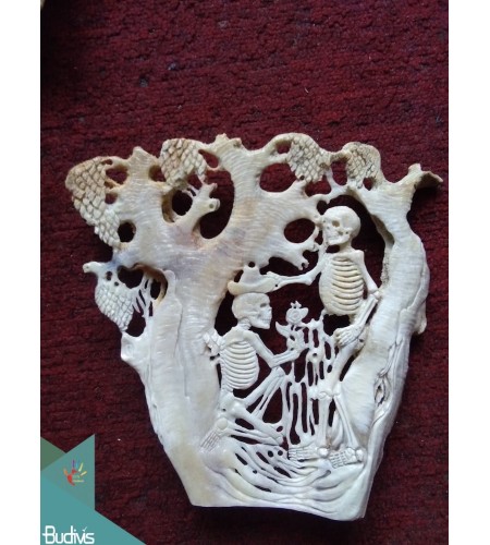 The Skeleton In Love Scenery Bone Carved