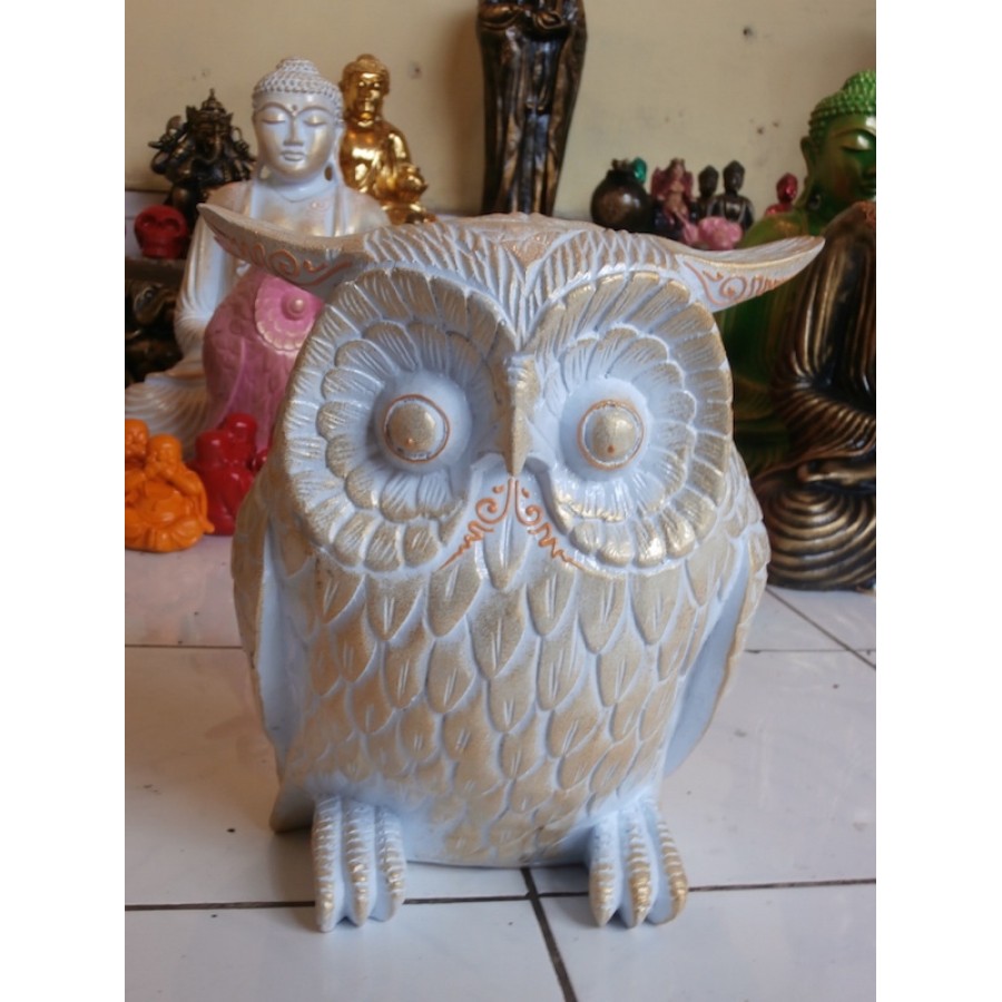 100% Handmade Resin Owl Figurines