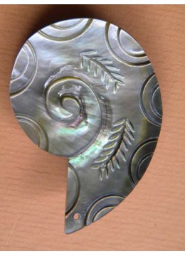 Image of Bali Shell Pendant Pendants Source: CV.Budivis in Bali, Indonesia