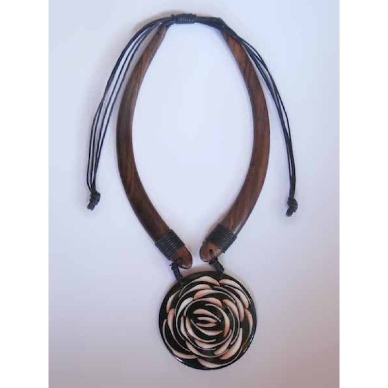 Wooden Choker Necklace Latest