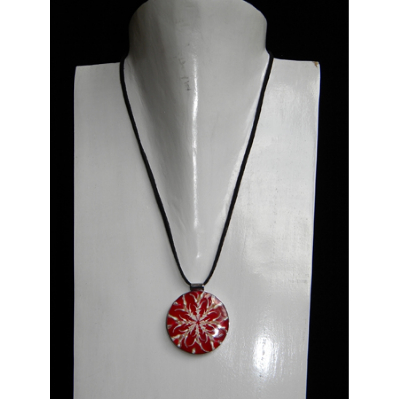 Necklace With Shell Pendant Stainless Top Model