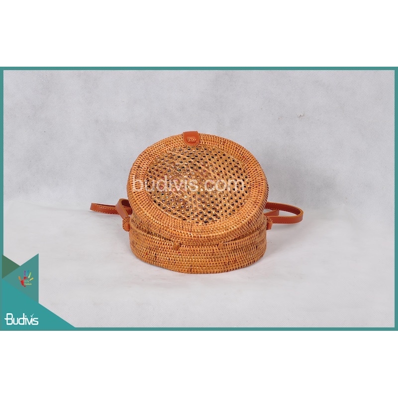 Wholesaler Round Bag Full Rattan Natural With Hole Woven