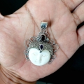 Wholesale Moon Face Of Bone Carving Sterling Silver Pendant 925