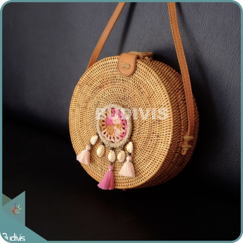 Natural Solid Round Rattan Bag With Pink And White Mini Dreamcatcher