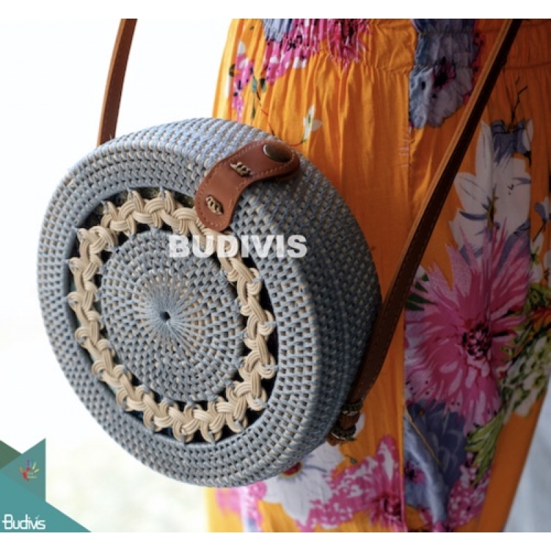 Gray Rattan Bag With Crème Hand Woven