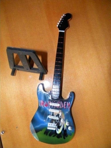 Miniature Guitar Iron Maiden