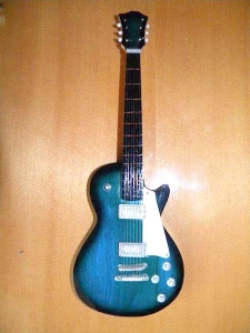Miniature Guitar Gibson Model