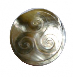 Shell Carving Pendant