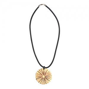 Bali Seashell Resin Pendant Sliding Necklace For Sale