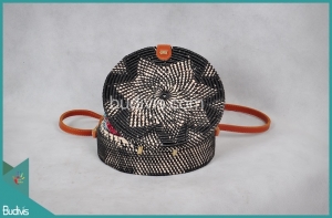 Wholesaler Round Bag Black Synthetic With Flower Woven Rattan