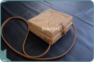 Natural Squere Plain Rattan Sling Bag