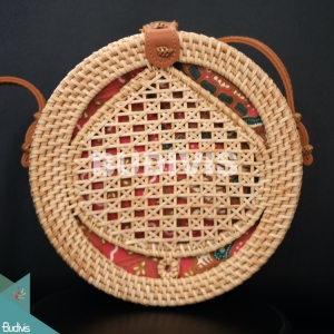 Natural Round Rattan Bag With Leaf Shape Woven